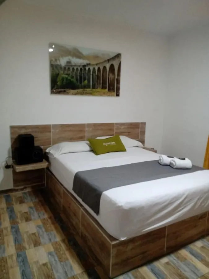 Hotel Brisas 메딜린 3*,  콜롬비아