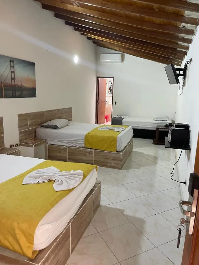 Hotel Brisas Medellin