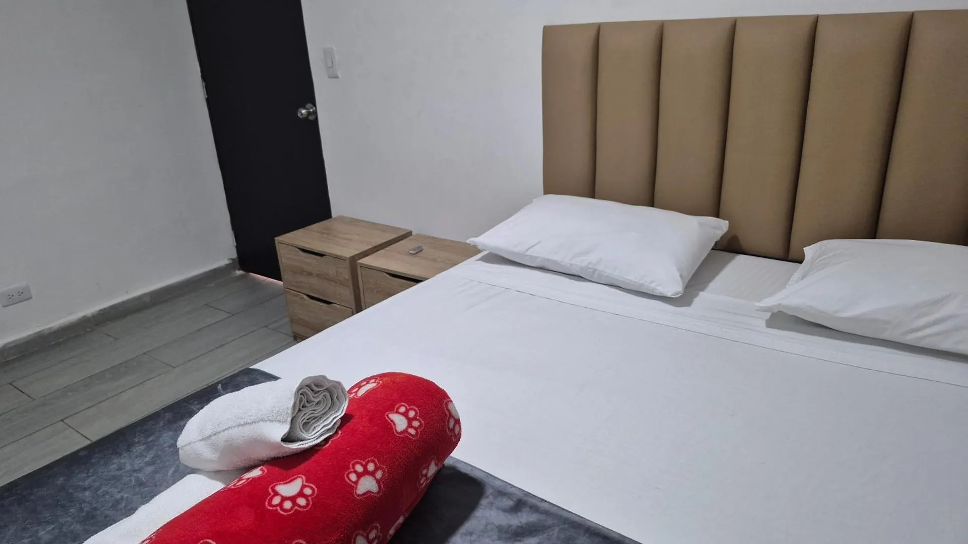 Hotel Brisas 메딜린