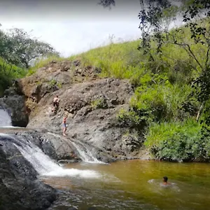 Del Rio Farm River Villa Cali