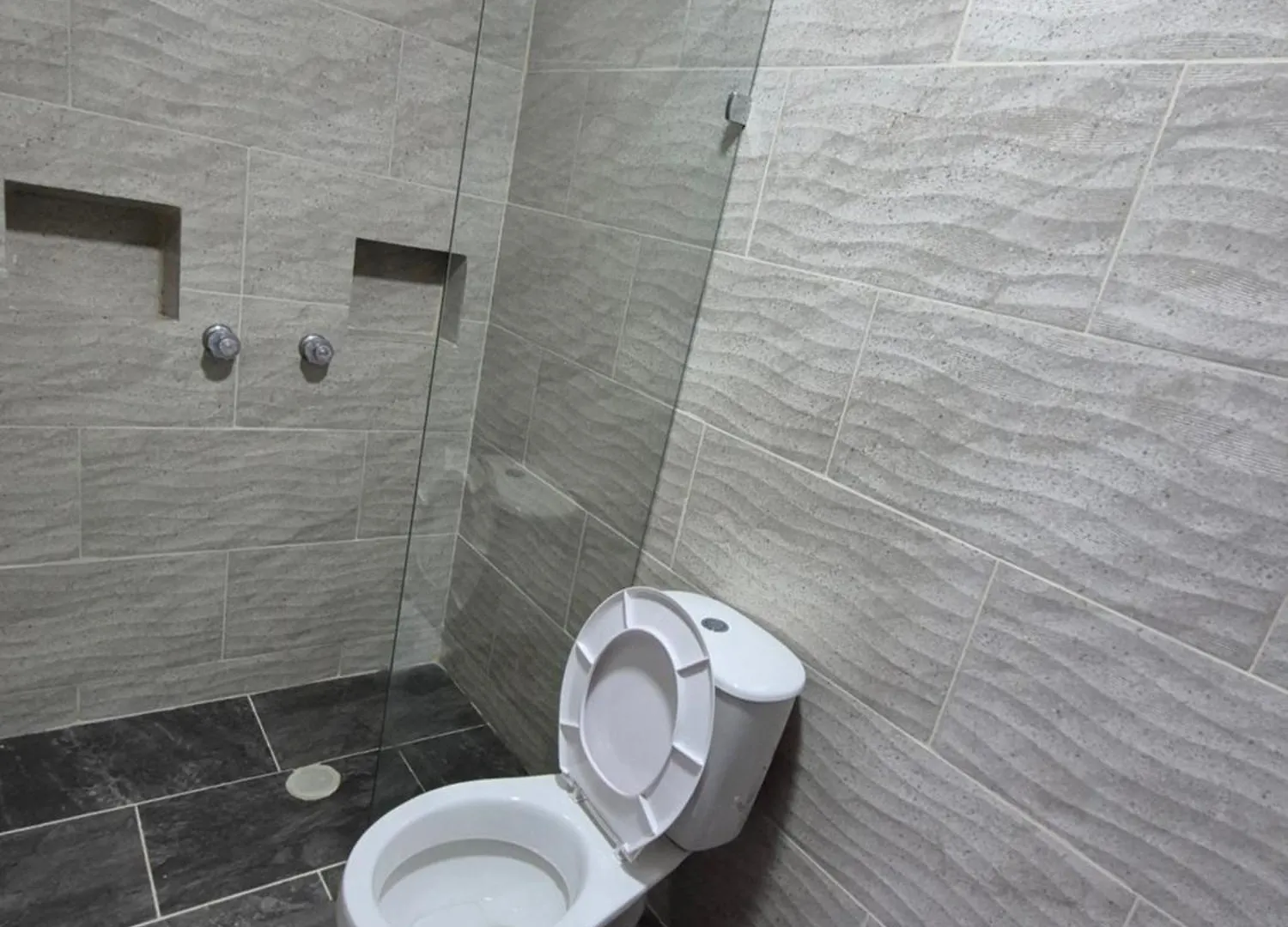 Hotel Brisas Medellín 3*,  Colombia
