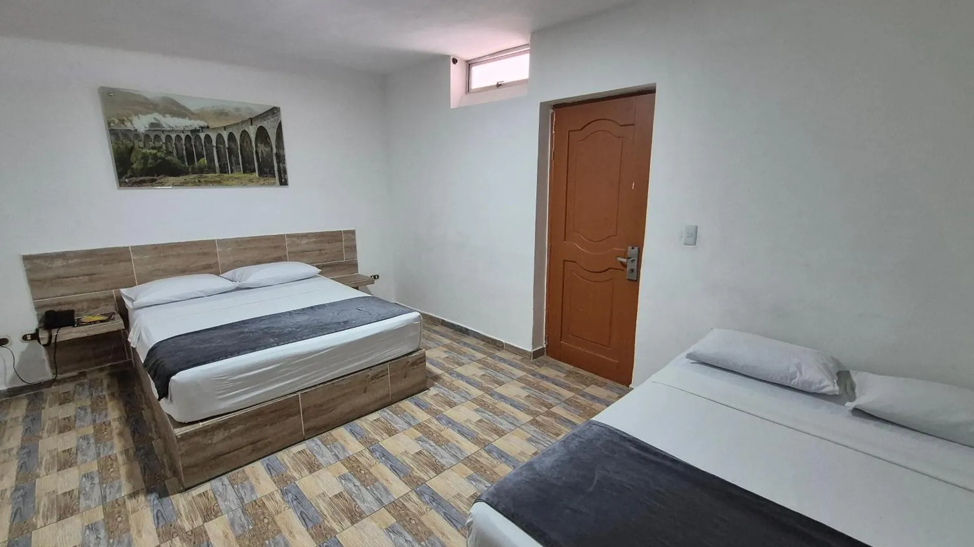 Hotel Brisas Medellín 3*,  Colombia